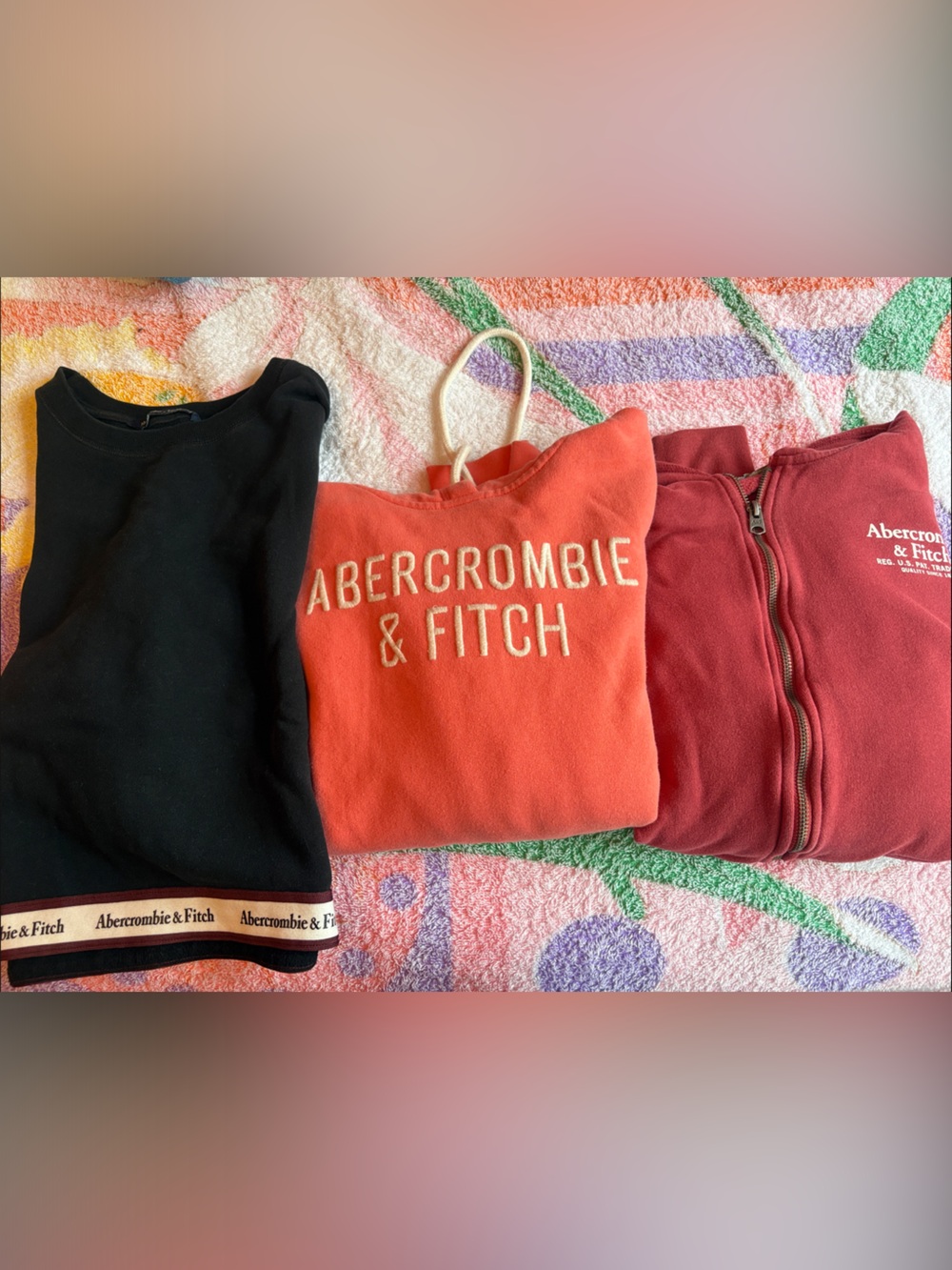 Abercrombie & Fitch Coral & Maroon Sweatshirt /Hoodie with Black Top Lot size M